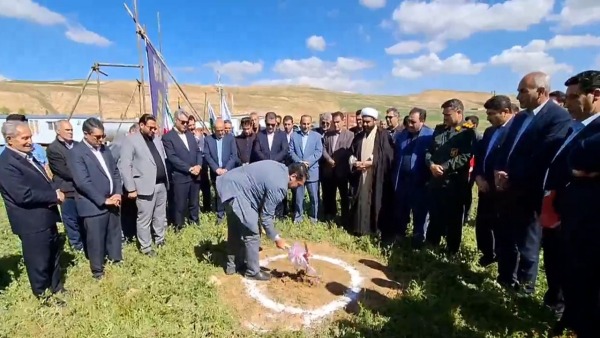 آغاز عملیات آمادهسازی سایت طرح نهضت ملی مسکن در قرهآغاج