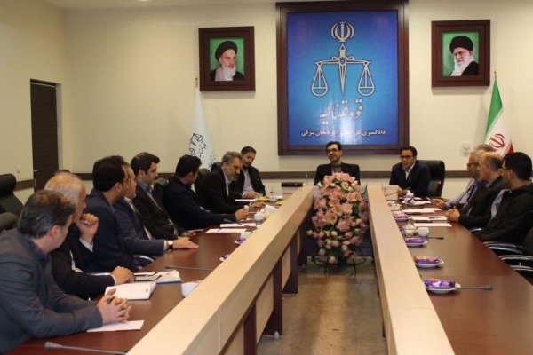 بررسی مشکلات شهرکهای صنعتی بعثت و شهید سلیمانی تبریز