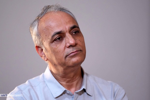 اگر جلیلی رئیسجمهور میشد، همه ما و به اضافه مملکت را روی میدان مین میفرستاد!