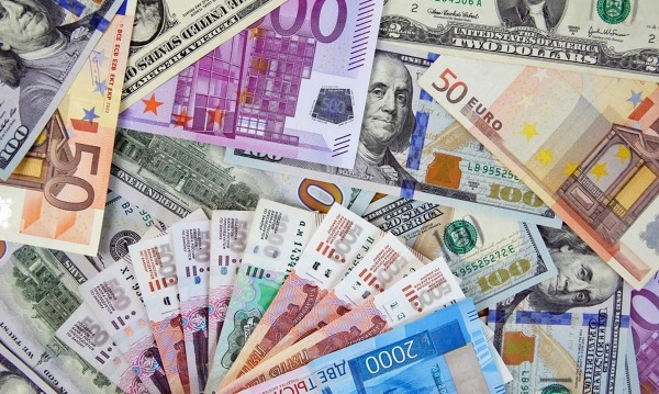 قیمت دلار، یورو و پوند امروز چهارشنبه ۱۰ تیر ۱۴۰۵/ افزایش قیمت دلار و یورو