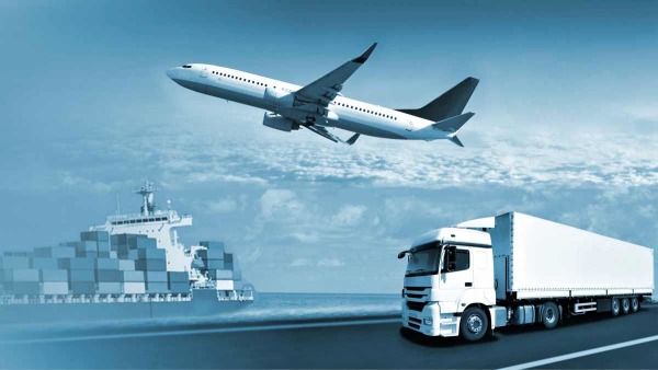 تجارت گران به روایت عضو اتاق بازرگانی / دغدغه اصلی بخش خصوصی مقررات سختگیرانه و «پایداری تصمیمات» است