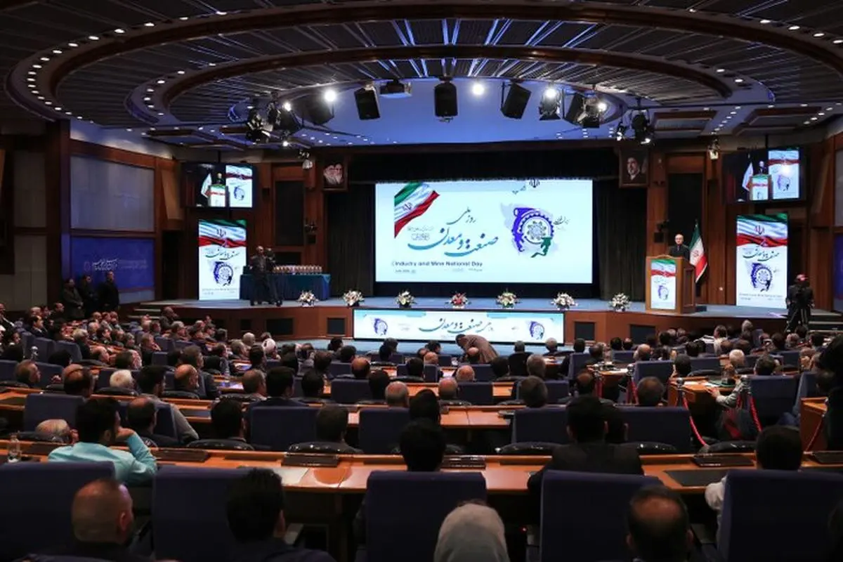 صدا و سیما سخنان رهبر شهید را گزینشی پخش میکند/ تمام اقدامات بر اساس رهنمودهای رهبر معظم انقلاب سامان یافته است