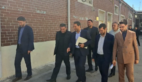بازدید دادستان عمومی و انقلاب مرکز استان آذربایجان شرقی از قسمتهای مختلف زندان مرکزی تبریز