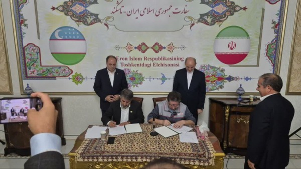 از تاشکند تا بازار آسیای مرکزی؛ گام تازه تراکتورسازی ایران با امضای تفاهمنامه در حضور وزیر جهاد کشاورزی