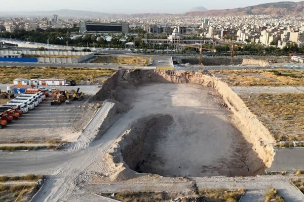 انجام ۱۱۰ هزار متر مکعب عملیات خاکبرداری در پارکینگ طبقاتی باغشمال
