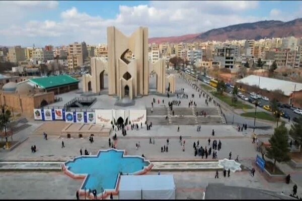 تعیین تکلیف حقوقی مقبرهالشعرا و تالار تئاتر شهر ضروری است/ ساماندهی مقبرهالشعرا نیازمند ۲ هزار میلیارد تومان اعتبار