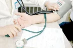 از طبابت تا مسافرکشی؛ چه بر سر حرمت پزشکی در ایران آمد؟